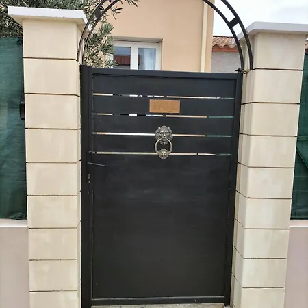 Apartment Antiqua Roma Spqr Cubiculum